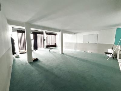 Local commercial - 91 m² - 3 pièces