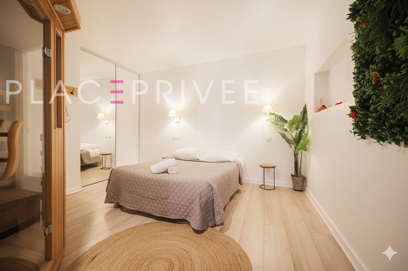 Maison - 200 m² - 6 pièces