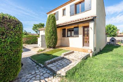 Villa - 99 m² - 4 pièces