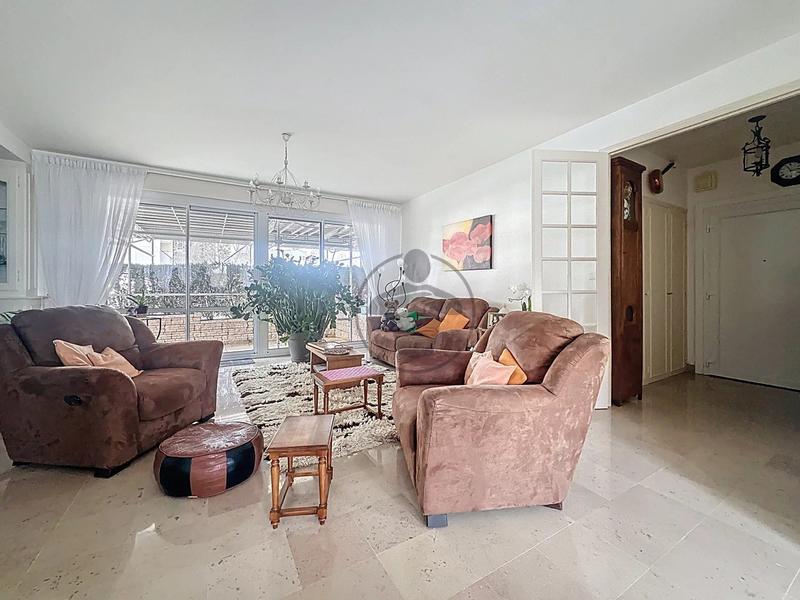 Appartement - 115 m² - 5 pièces