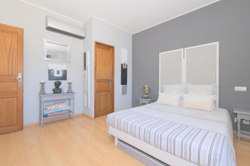 Propriété - 166 m² - 5 pièces