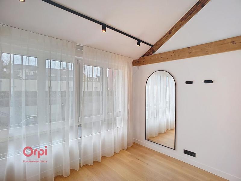 Duplex - 133 m² - 5 pièces