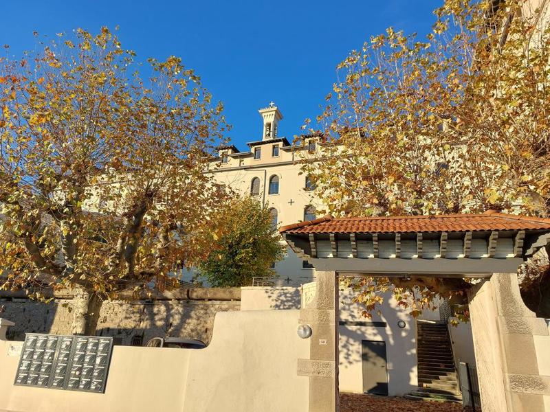 Appartement - 106 m² - 4 pièces