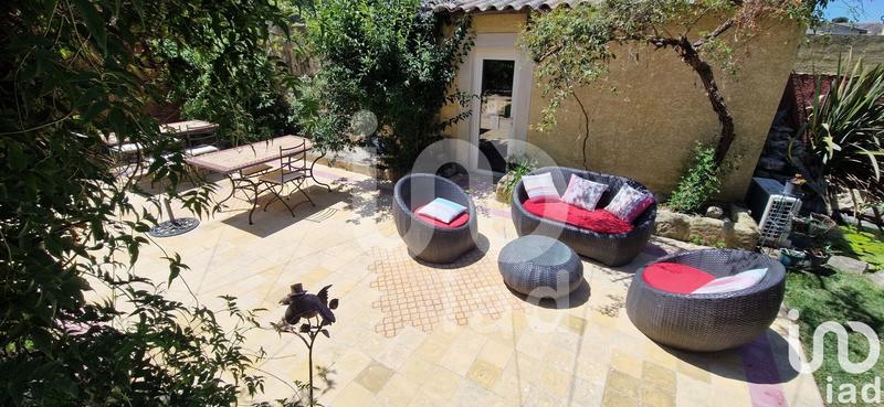 Maison - 270 m² - 14 pièces