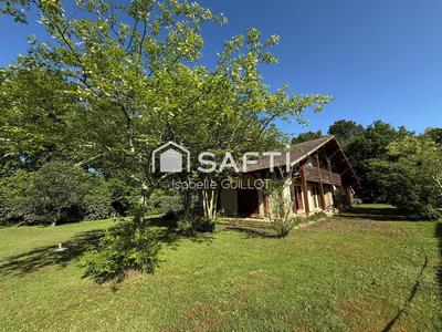 Maison - 160 m² - 7 pièces