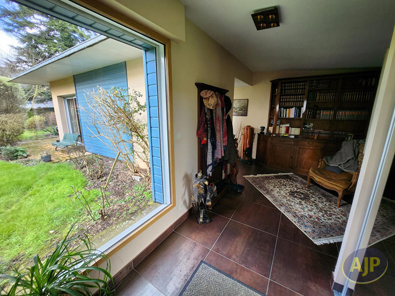 Maison - 160 m² - 4 pièces