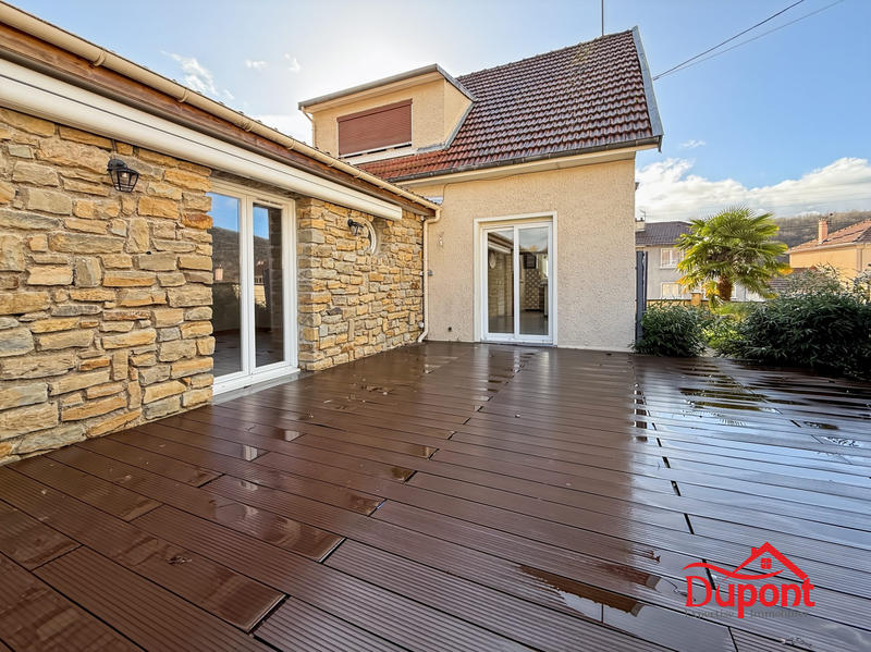 Maison - 100 m² - 5 pièces