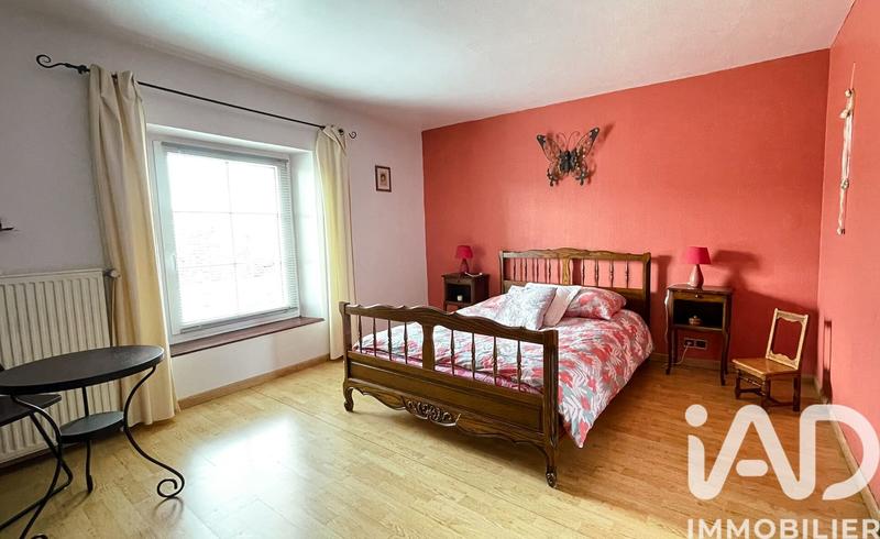 Maison - 179 m² - 6 pièces