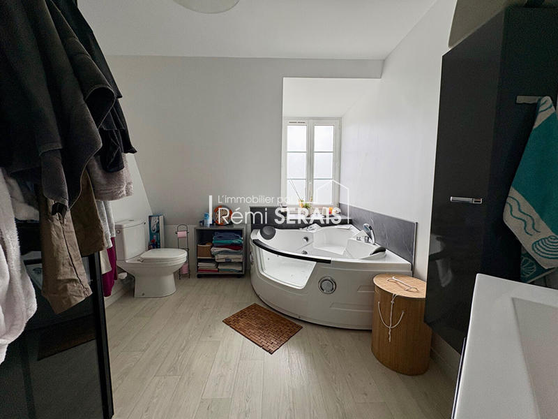 Maison - 130 m² - 6 pièces