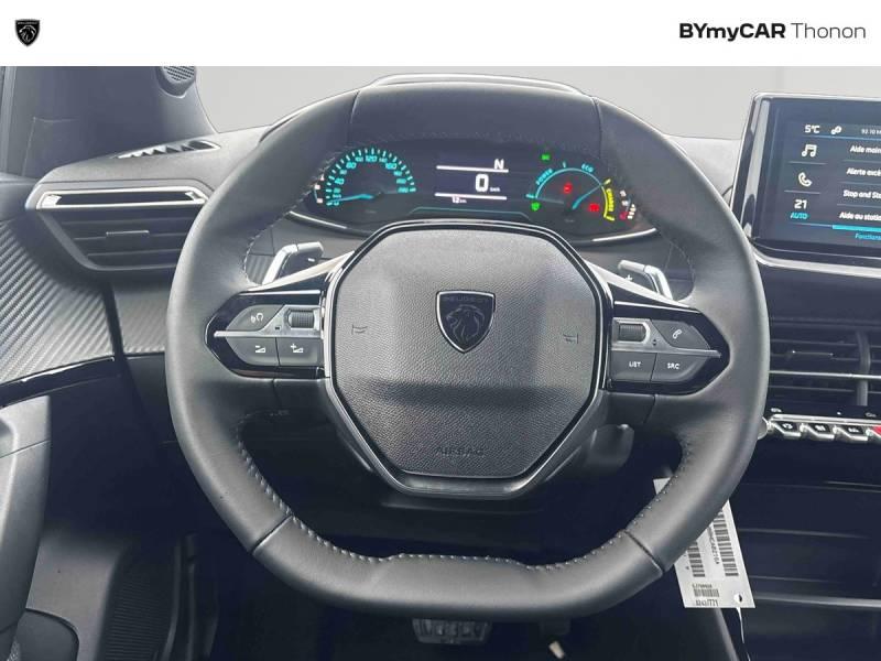 Peugeot 2008 Hybrid 145 e-Dcs6 Style