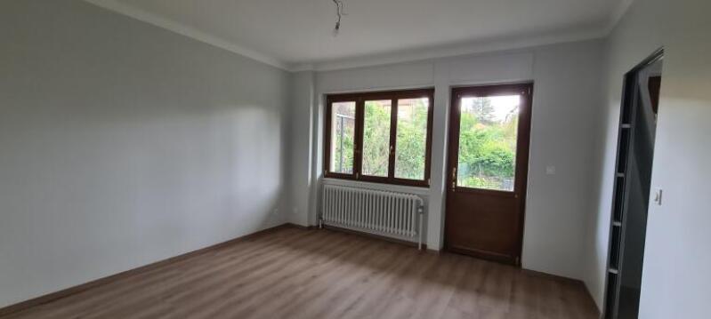 Maison - 160 m² - 1 pièce