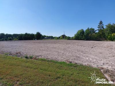 Terrain constructible - 600 m²