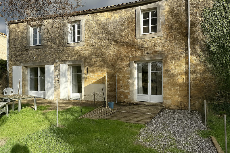 Maison - 130 m² - 7 pièces
