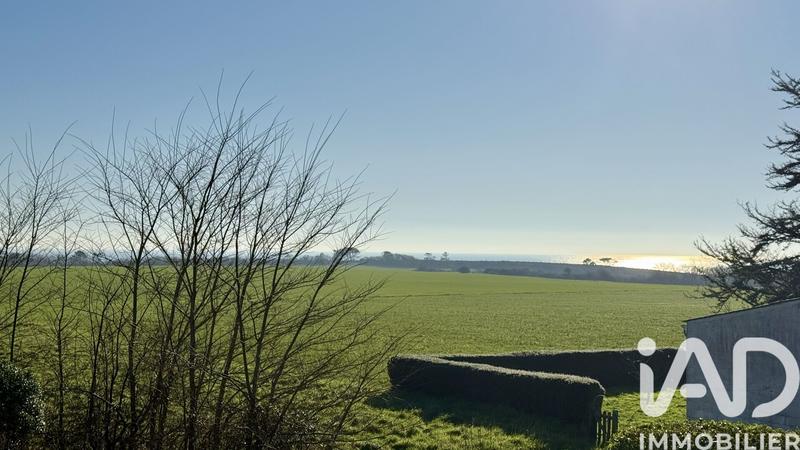 Maison - 209 m² - 8 pièces