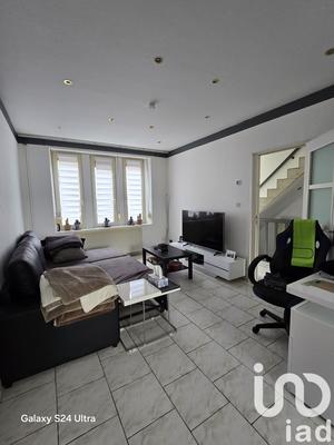 Maison - 95 m² - 5 pièces