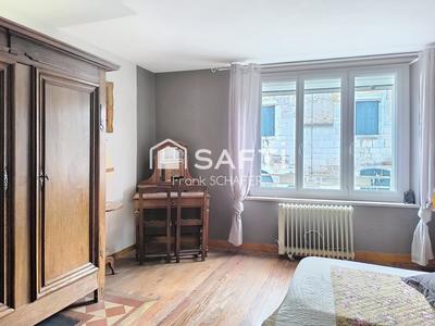 Maison - 153 m² - 7 pièces