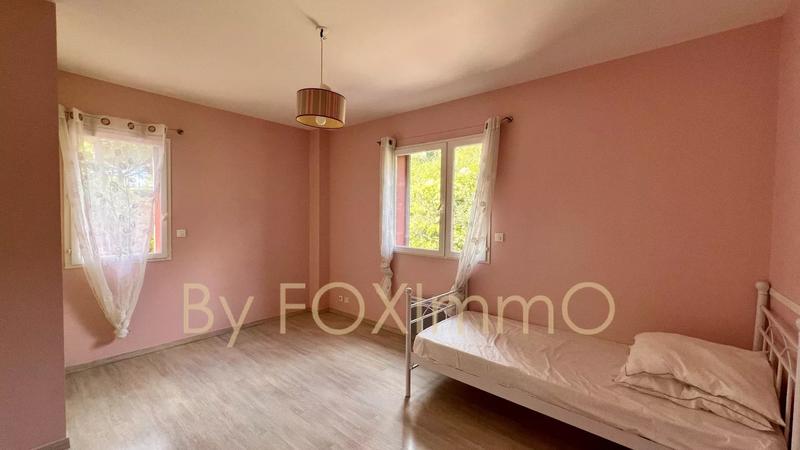 Villa - 230 m² - 7 pièces