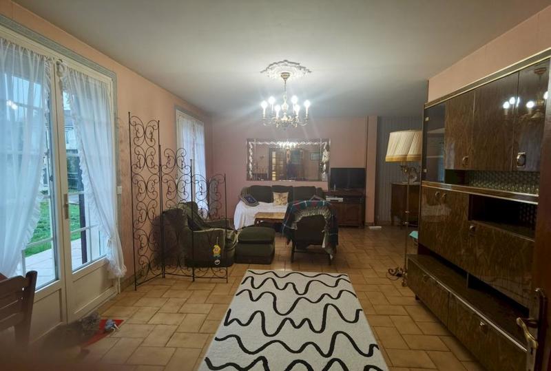 Pavillon - 130 m² - 6 pièces