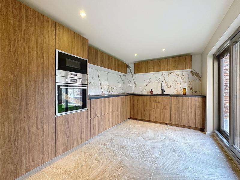 Maison - 135 m² - 6 pièces