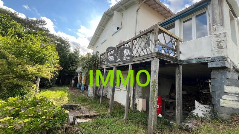 Maison - 135 m² - 9 pièces