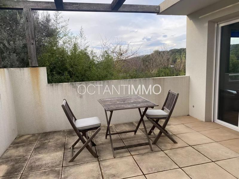 Appartement - 79 m² - 4 pièces