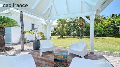 Propriété - 145 m² - 5 pièces