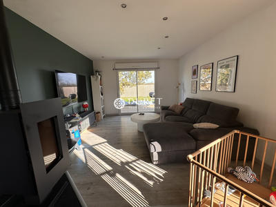 Maison - 85 m² - 5 pièces