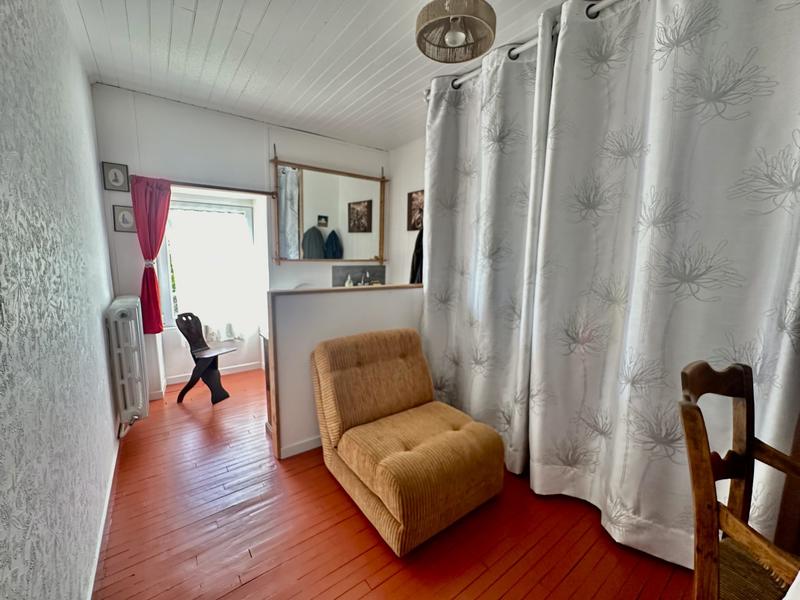 Maison - 85 m² - 5 pièces