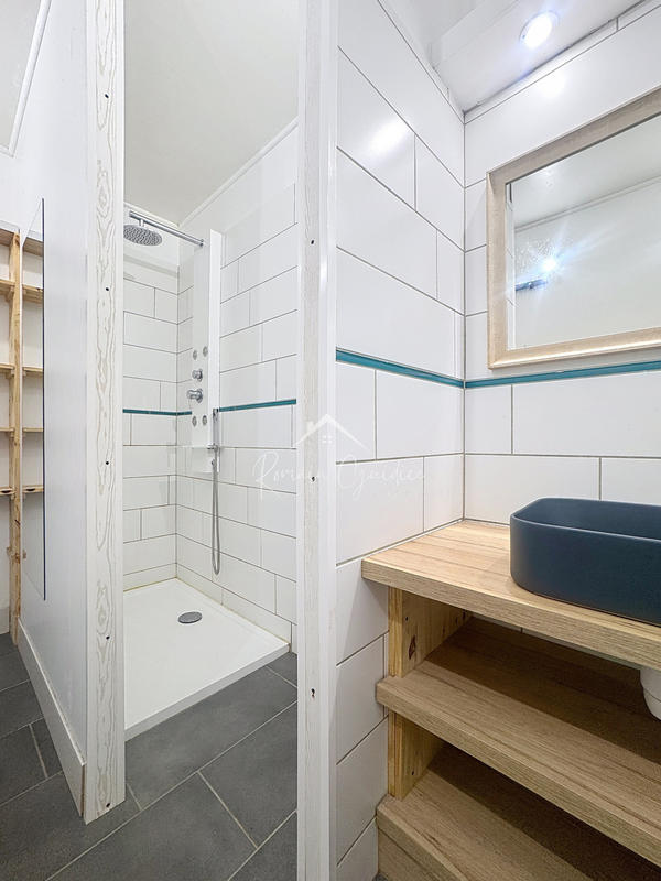 Maison - 141 m² - 6 pièces