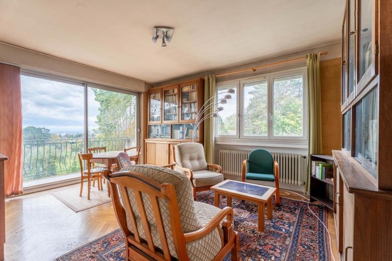 Maison - 264 m² - 11 pièces