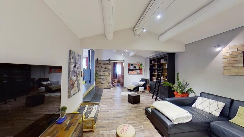 Maison - 200 m² - 6 pièces