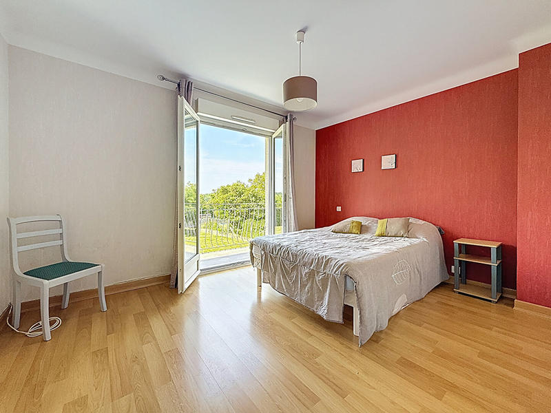 Maison - 110 m² - 6 pièces