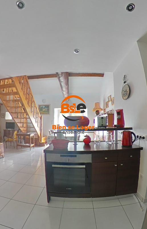 Maison - 282 m² - 11 pièces