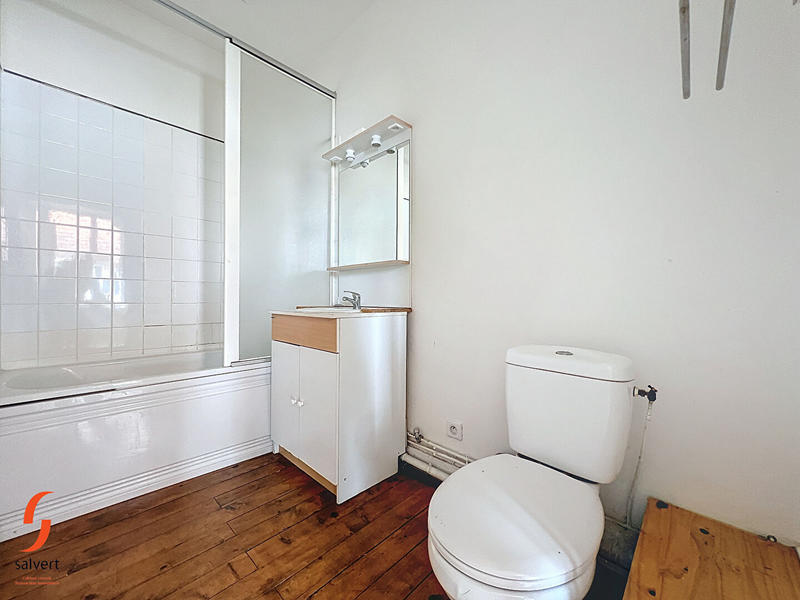 Immeuble - 17 pièces