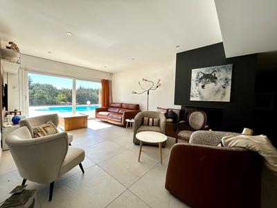 Maison d'architecte - 200 m² - 6 pièces