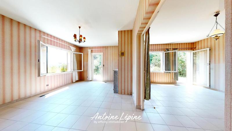 Maison - 182 m² - 9 pièces