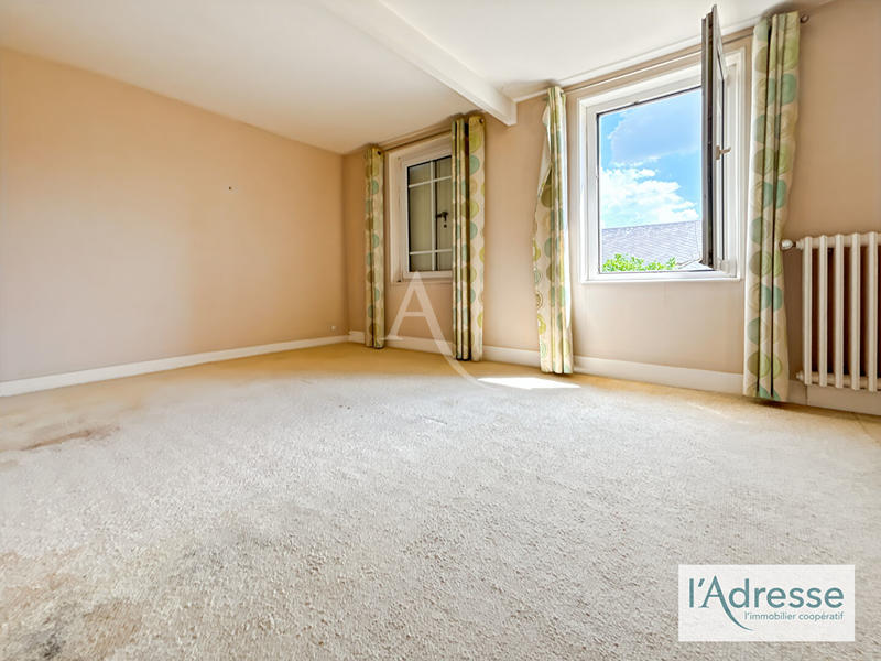 Maison - 175 m² - 5 pièces