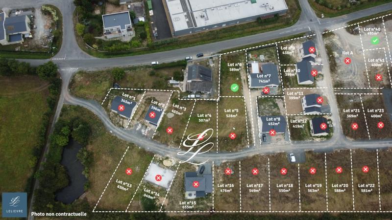 Terrain de lotissements - 589 m²