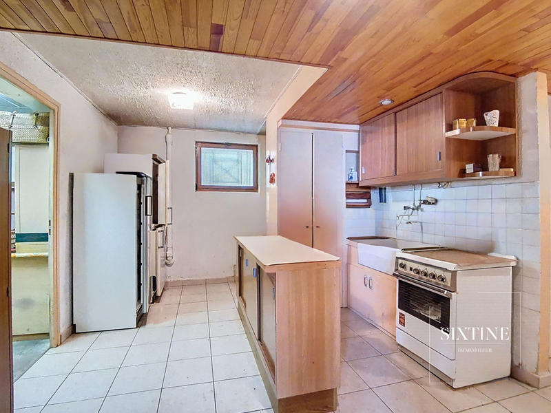 Maison - 115 m² - 7 pièces