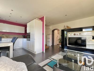 Duplex - 71 m² - 4 pièces