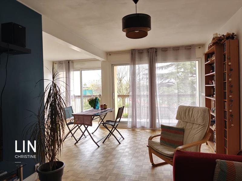 Appartement - 105 m² - 4 pièces