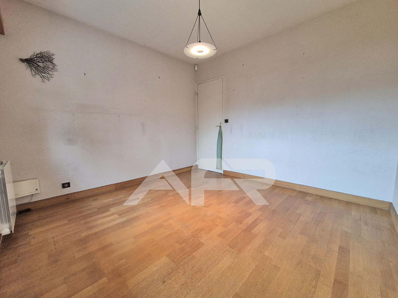 Maison - 112 m² - 6 pièces