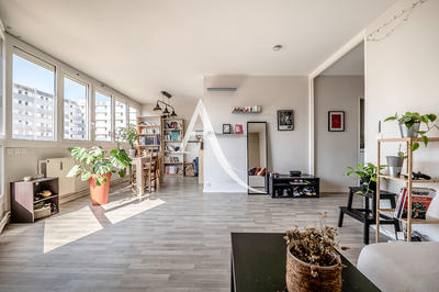 Appartement - 83 m² - 4 pièces