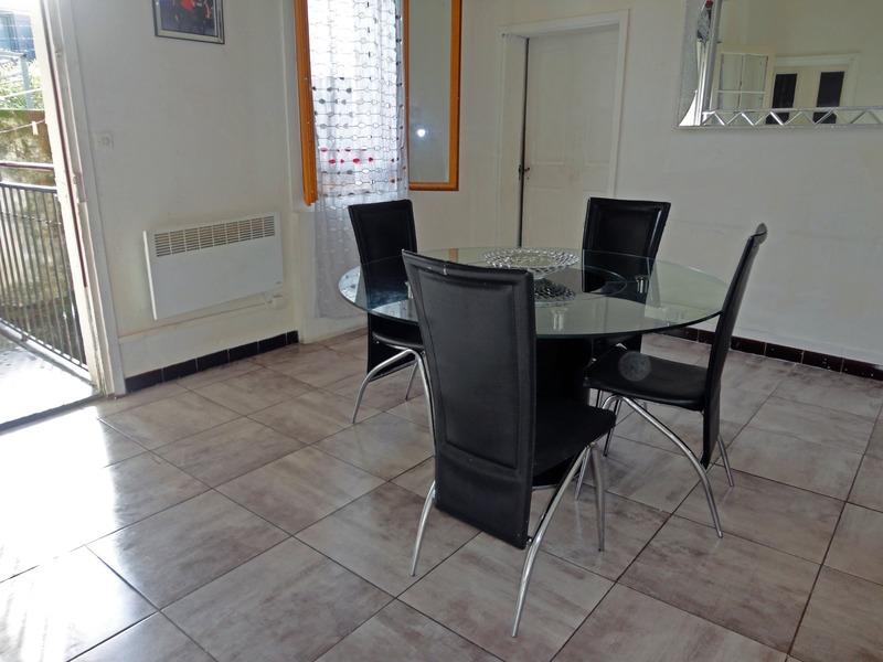 Maison - 179 m² - 11 pièces