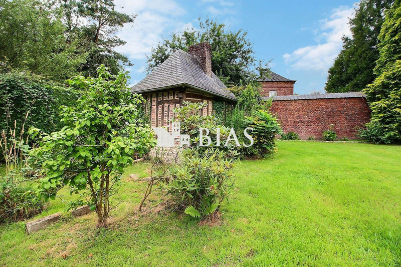 Maison ancienne - 223 m² - 8 pièces