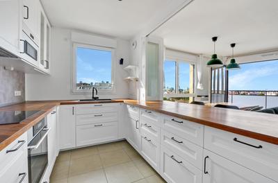 Appartement - 100 m² - 5 pièces