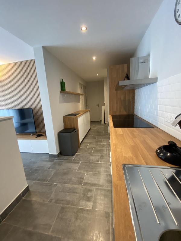 Appartement - 105 m² - 7 pièces