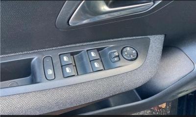 Peugeot 208 II PureTech 100 s&amp;amp;S Style