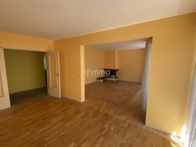 Appartement - 112 m² - 5 pièces