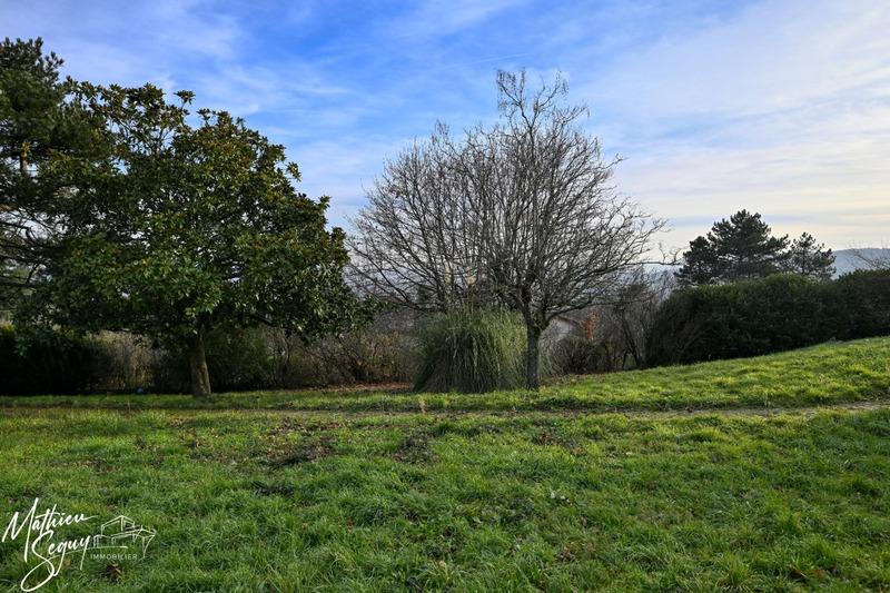 Terrain constructible - 415 m²